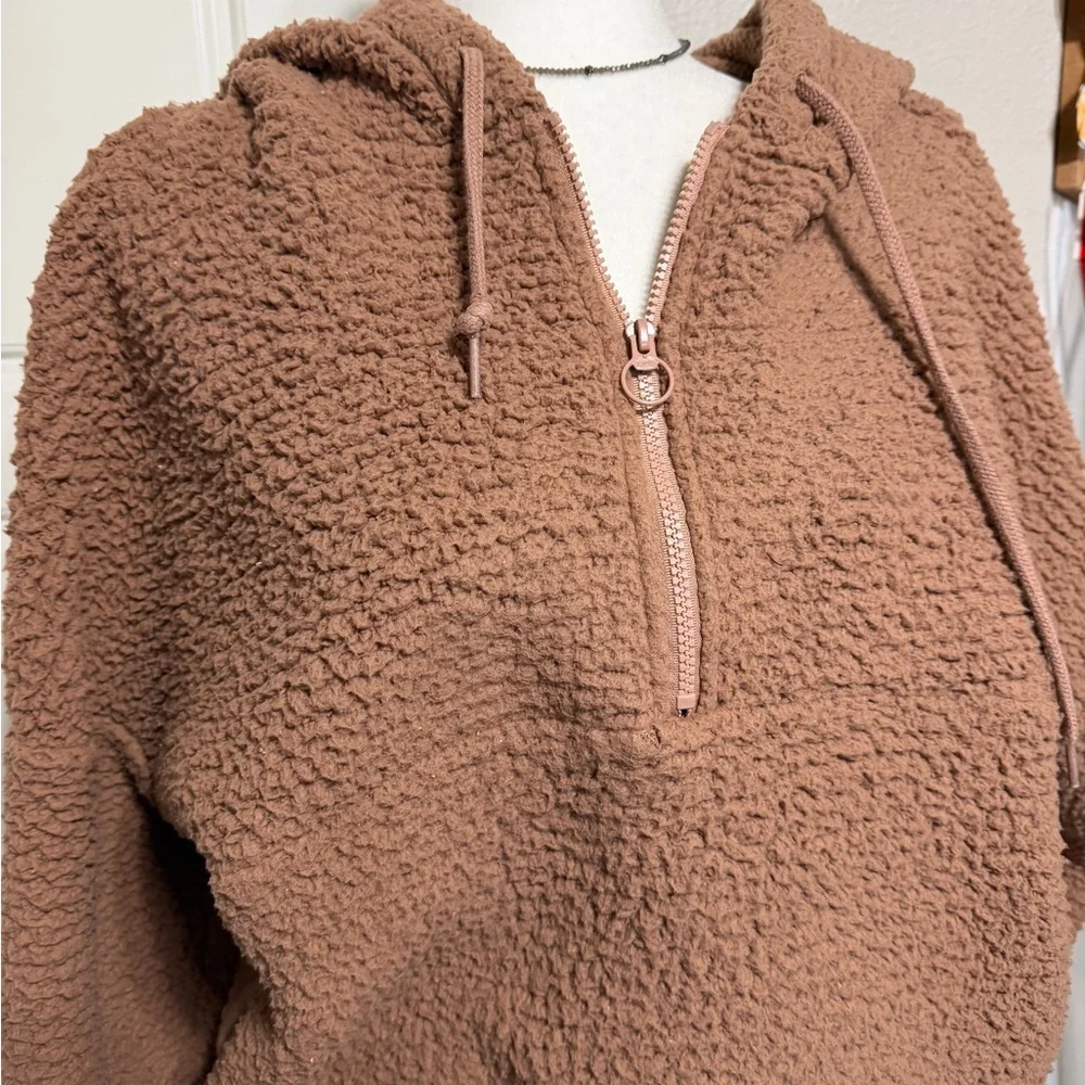 PINK Victoria's Secret Oversized Sherpa Pullover - Picture 2 of 4